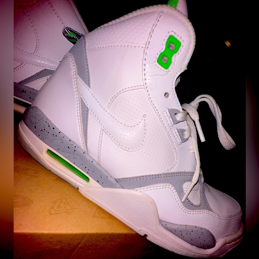 Nike Flight 13’Mid